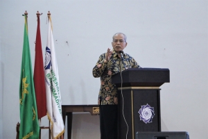 Inilah 7 Karakter Penting yang Harus Dimiliki Sarjana Menurut Rektor UM Bandung